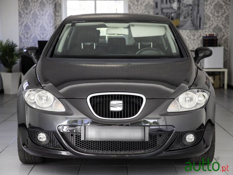 2006' SEAT Leon photo #5