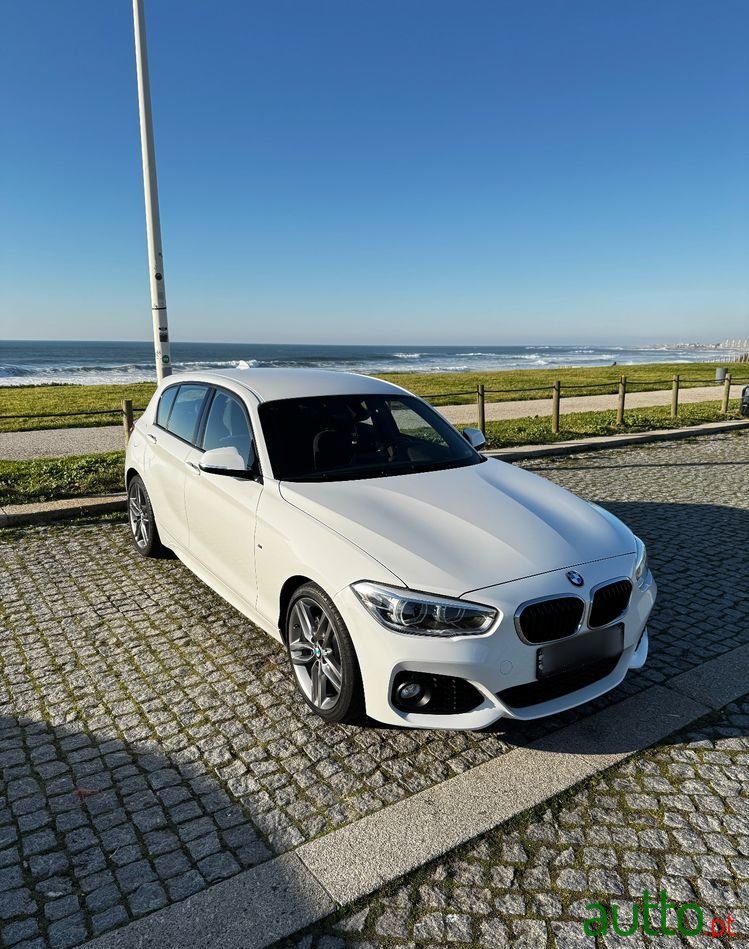 2015' BMW Série 1 D Pack M Shadow photo #1