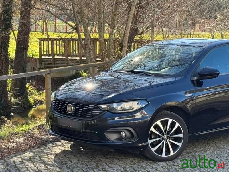 2020' Fiat Tipo 1.3 M-Jet Lounge photo #3