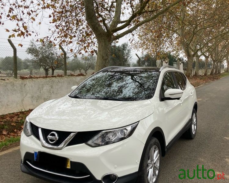 2014' Nissan Qashqai photo #1