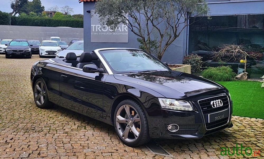 2009' Audi A5 Cabrio photo #1