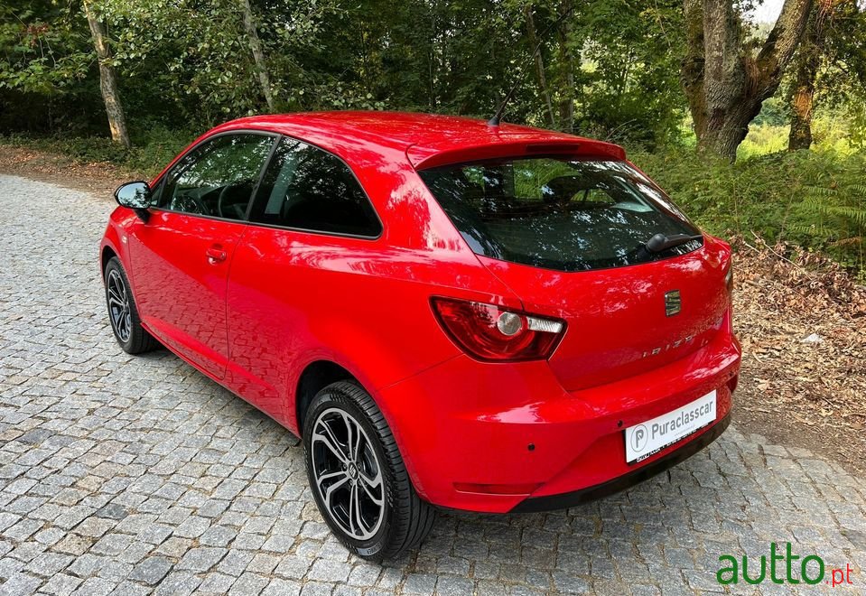 2015' SEAT Ibiza photo #5