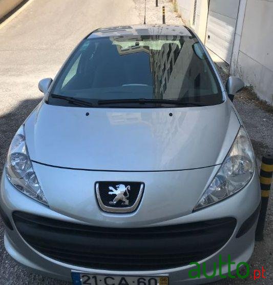 2006' Peugeot 207 photo #3