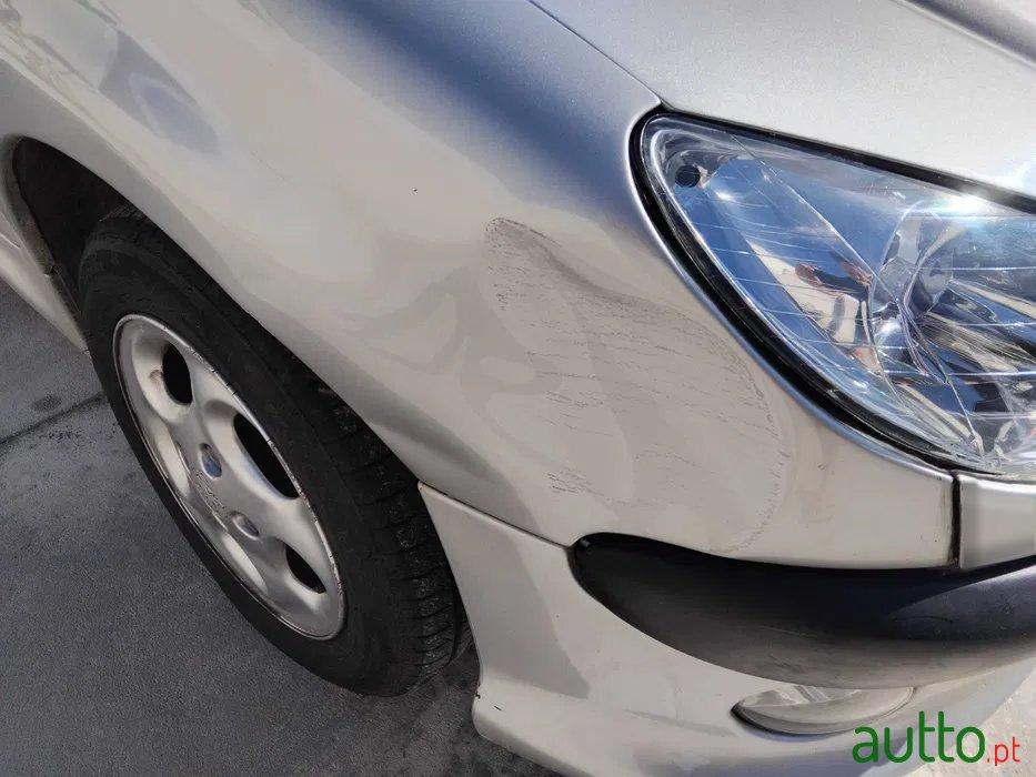 2003' Peugeot 206 photo #6