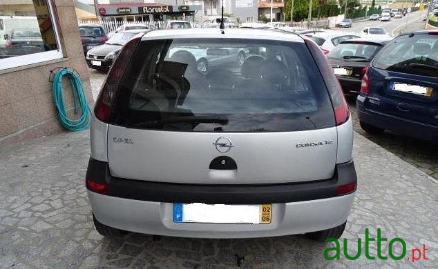 2002' Opel Corsa 1.2 16V Confort Easyt photo #2