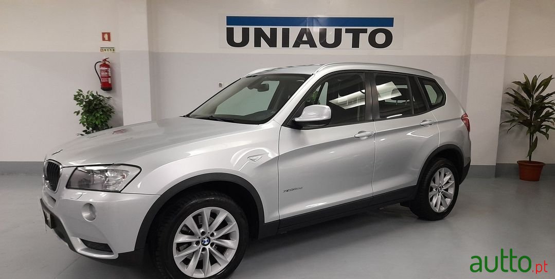 2011' BMW X3 photo #5