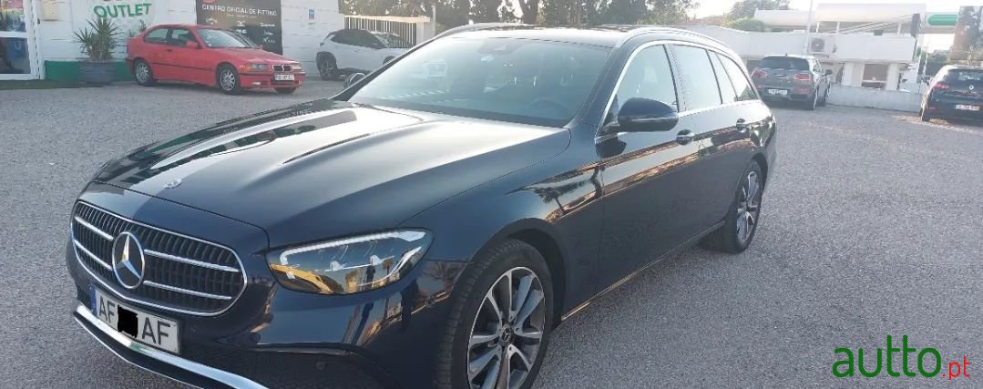 2021' Mercedes-Benz E-220 photo #1