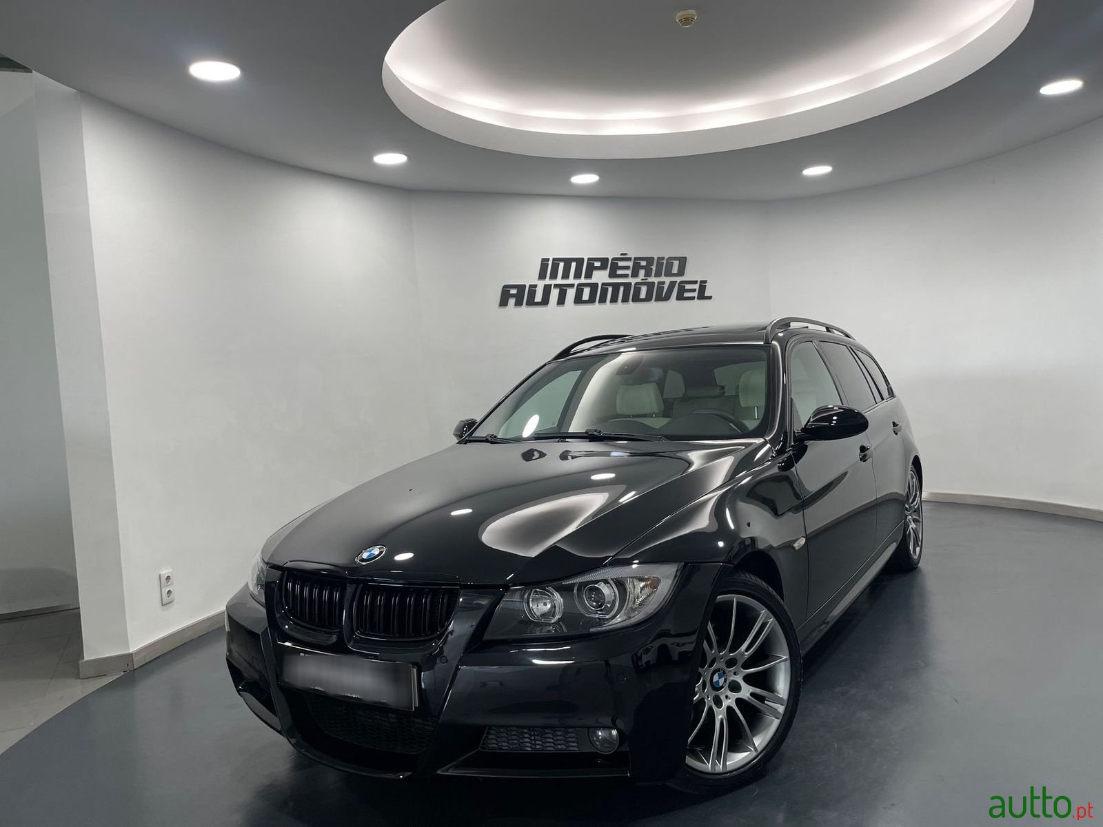 2008' BMW 320 photo #4