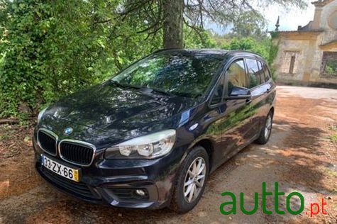 2015' BMW 216 Gran Tourer photo #1