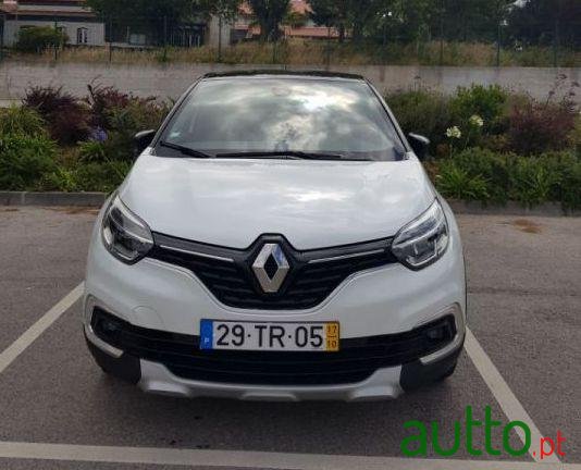 2017' Renault Captur photo #2