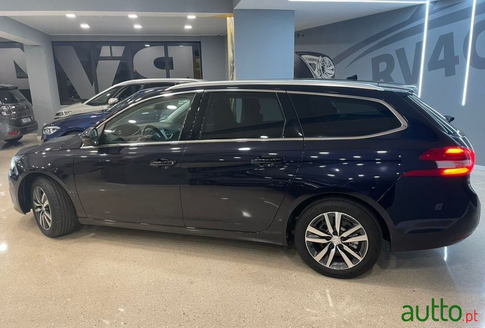 2019' Peugeot 308 Sw photo #5