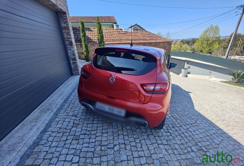 2015' Renault Clio photo #5