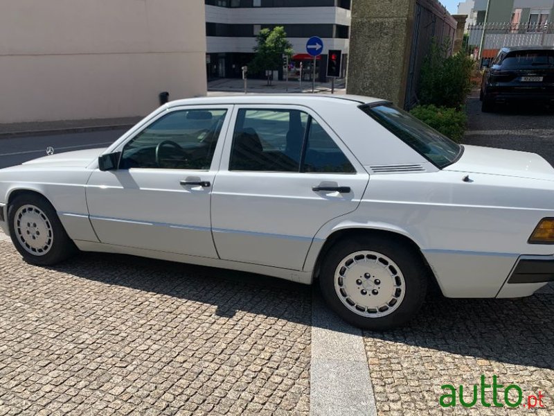 1992' Mercedes-Benz 190 photo #5