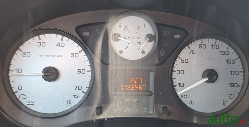 2017' Peugeot Partner photo #6