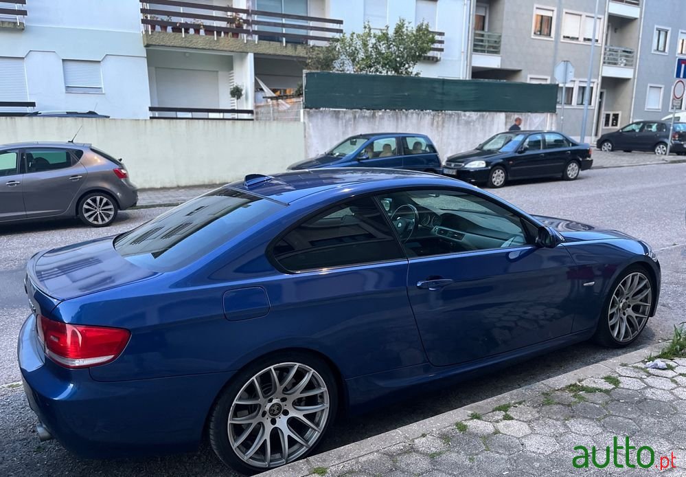 2008' BMW 335 D Auto photo #2