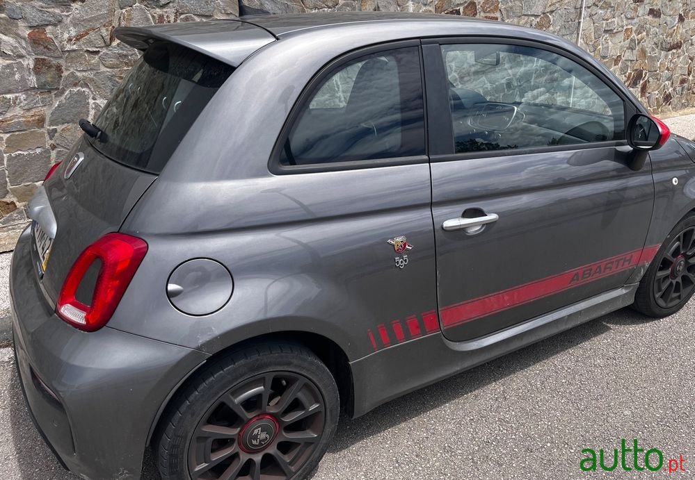 2018' Fiat 500 Abarth photo #4