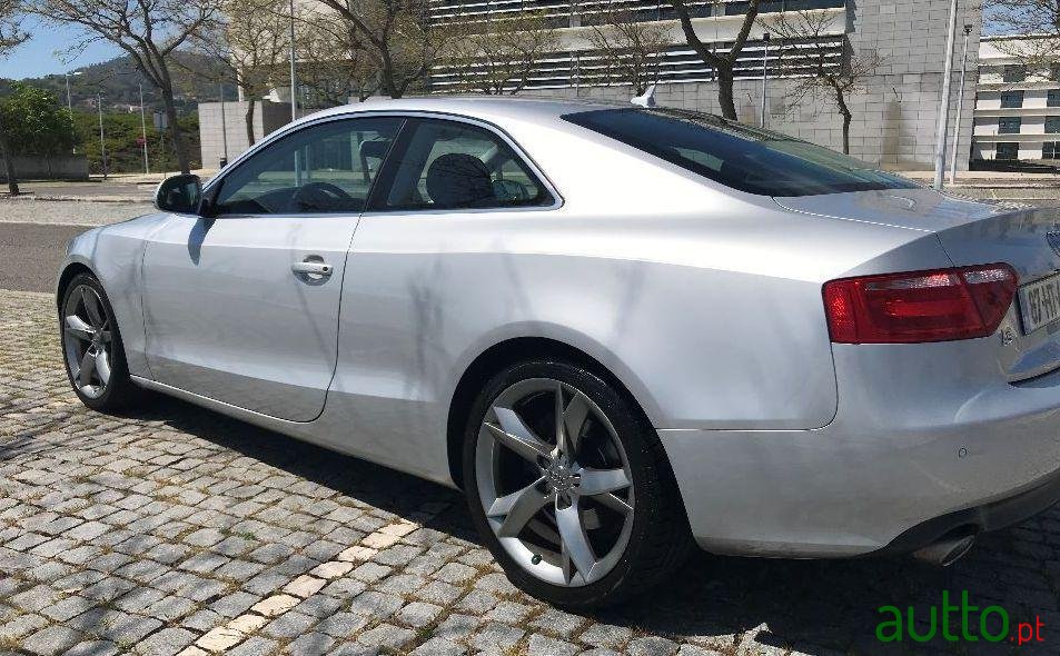 2009' Audi A5 photo #2