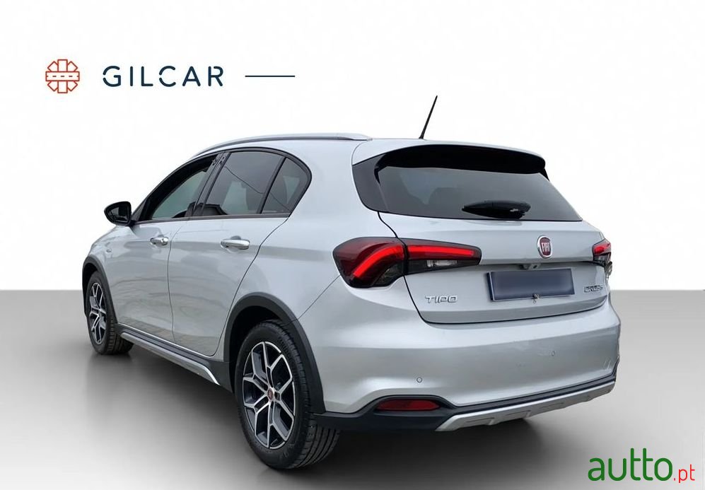 2021' Fiat Tipo Cross photo #6
