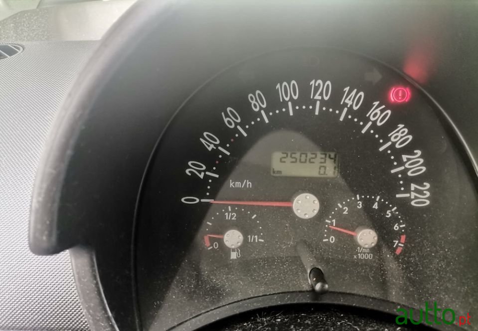 1999' Volkswagen New Beetle photo #6