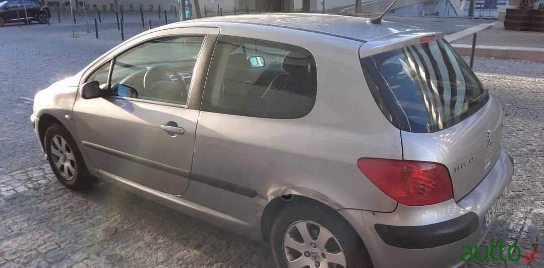 2003' Peugeot 307 photo #2