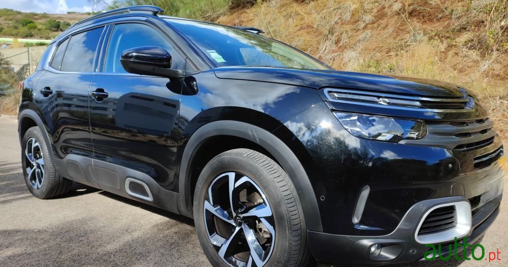 2019' Citroen C5 Aircross photo #2