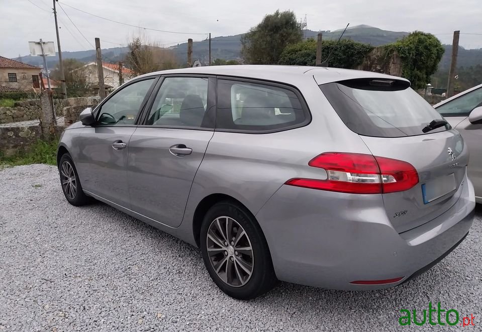 2016' Peugeot 308 Sw photo #3