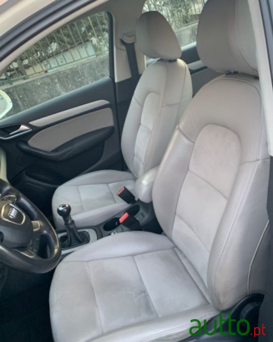 2013' Audi Q3 photo #6