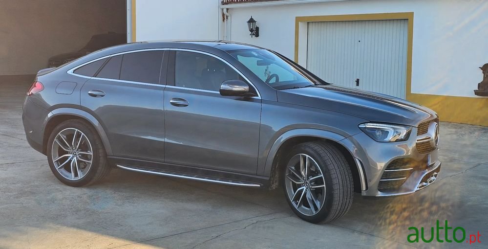 2020' Mercedes-Benz Classe Gle photo #3