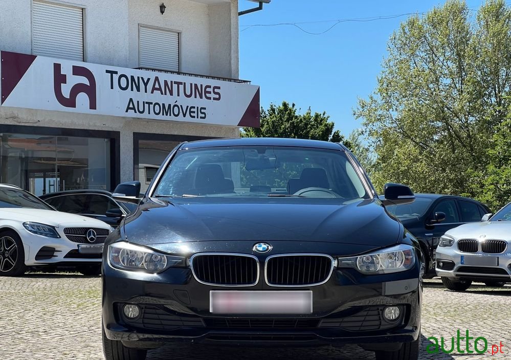 2014' BMW Série 3 D Auto photo #3