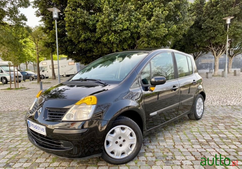 2005' Renault Modus photo #1