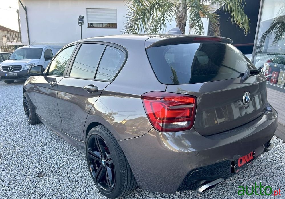 2012' BMW 118 D Pack M photo #3