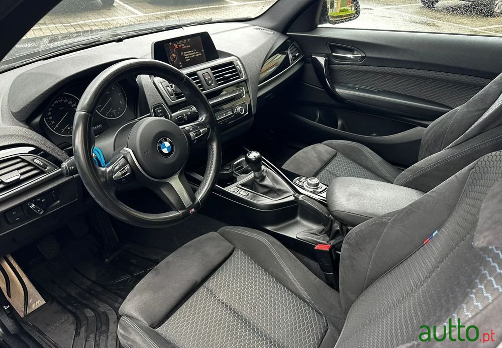 2016' BMW 116 D Pack M photo #4