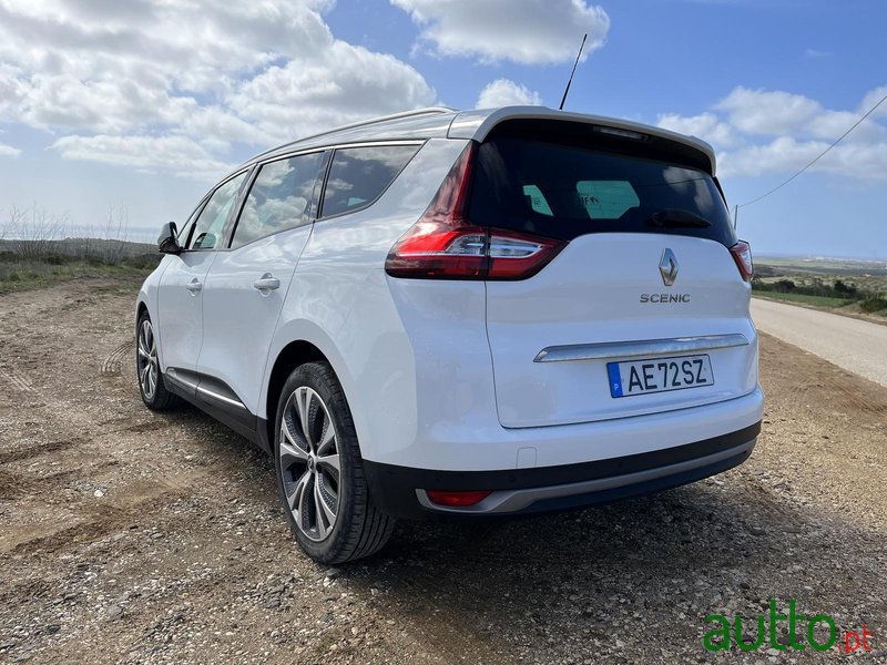 2018' Renault Grand Scenic photo #2