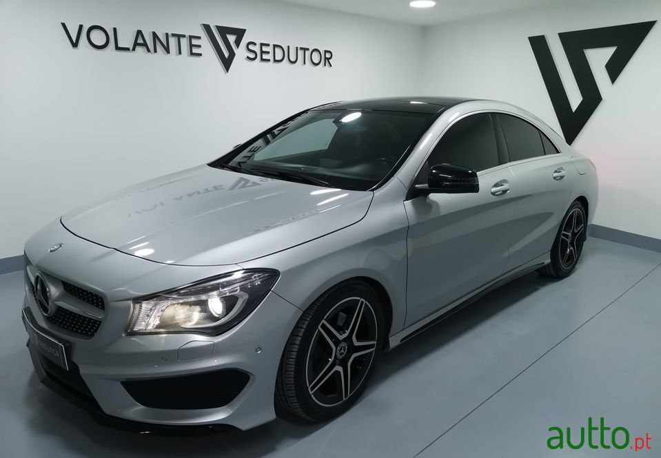 2013' Mercedes-Benz Cla-220 photo #1