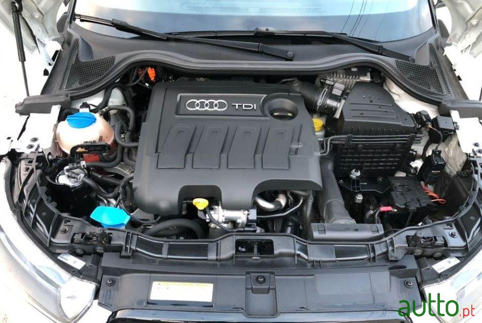 2013' Audi A1 photo #3