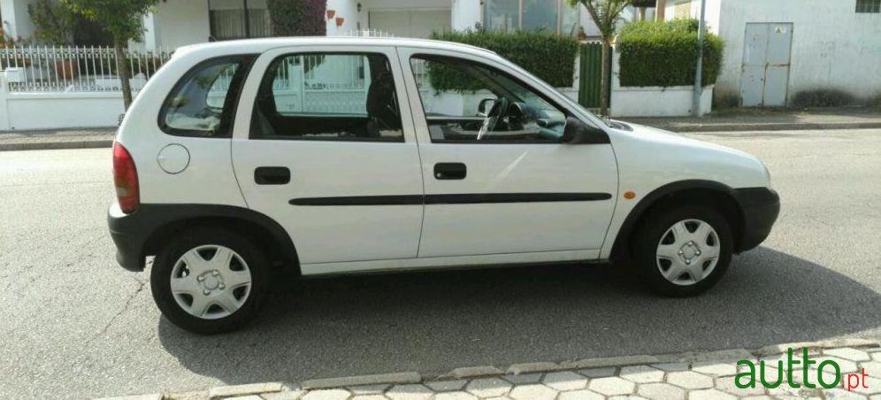 2001' Opel Corsa 1.5 Td photo #1