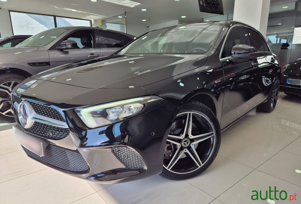 2020' Mercedes-Benz Classe A photo #2