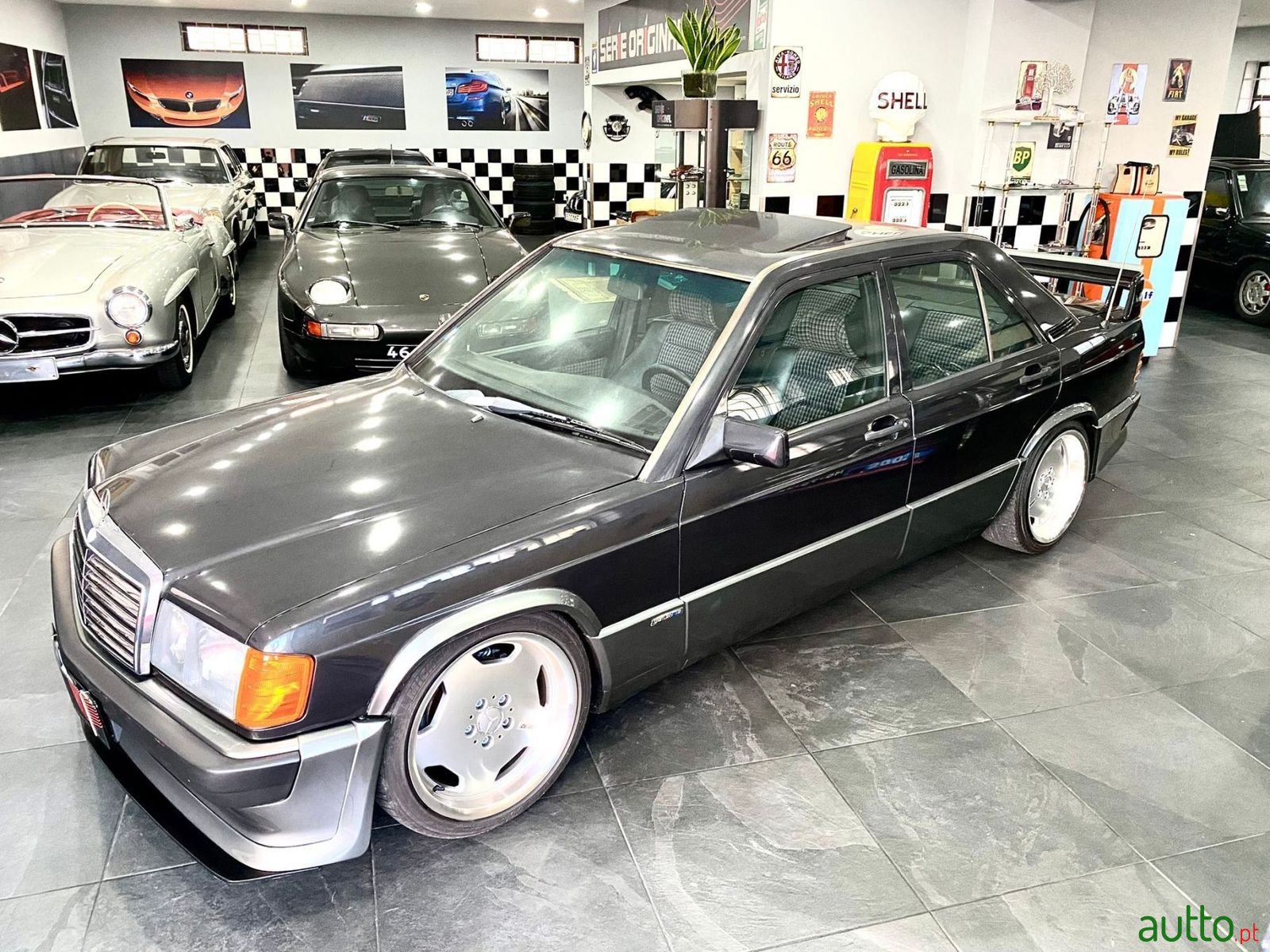 1992' Mercedes-Benz 190 photo #2