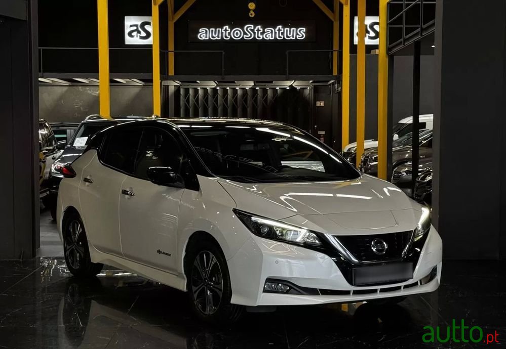 2020' Nissan Leaf photo #1