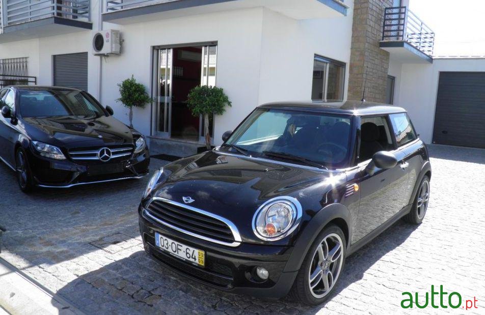 2009' MINI One 1.6 D Pdc Jantes 17 photo #1