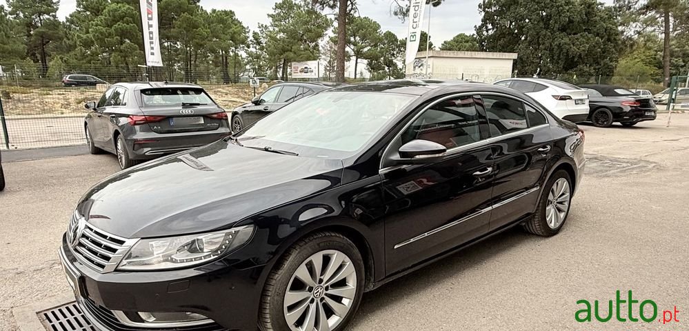 2013' Volkswagen Passat 2.0 Tdi Blue photo #3