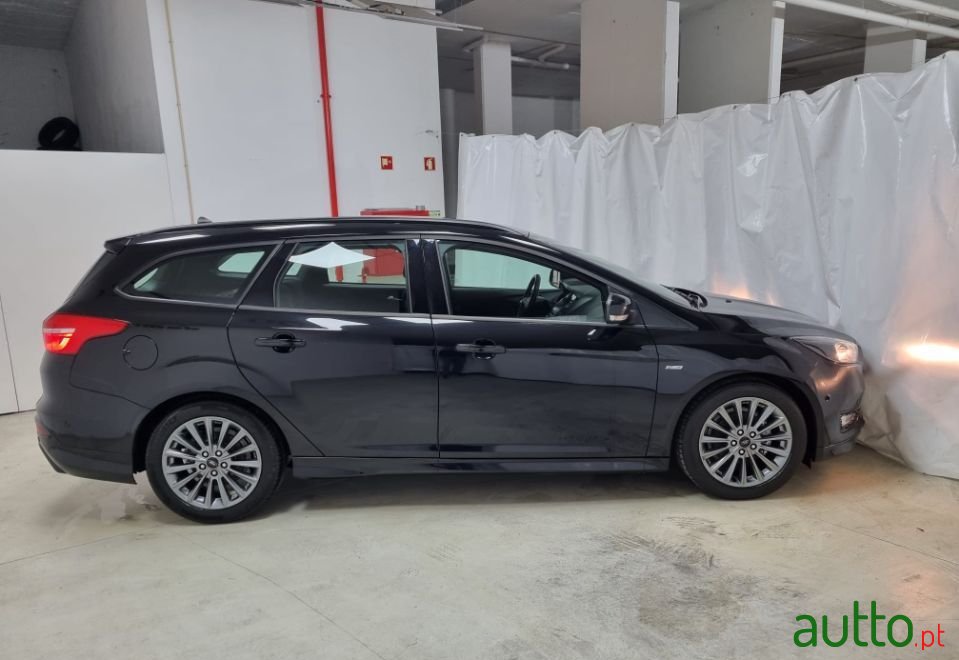 2018' Ford Focus Sw photo #4