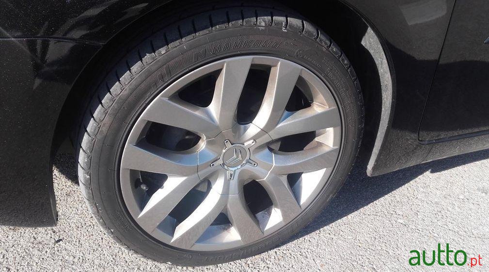 2010' Citroen C4 Picasso 1.6 Hdi Exclusive photo #2