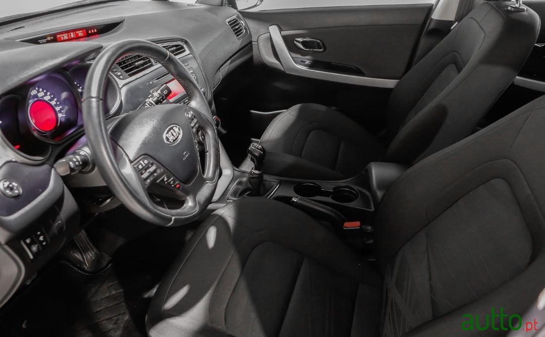 2017' Kia Ceed Sw photo #4