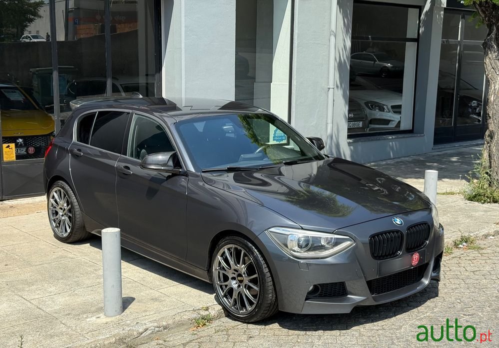 2012' BMW Série 1 D Pack M photo #4