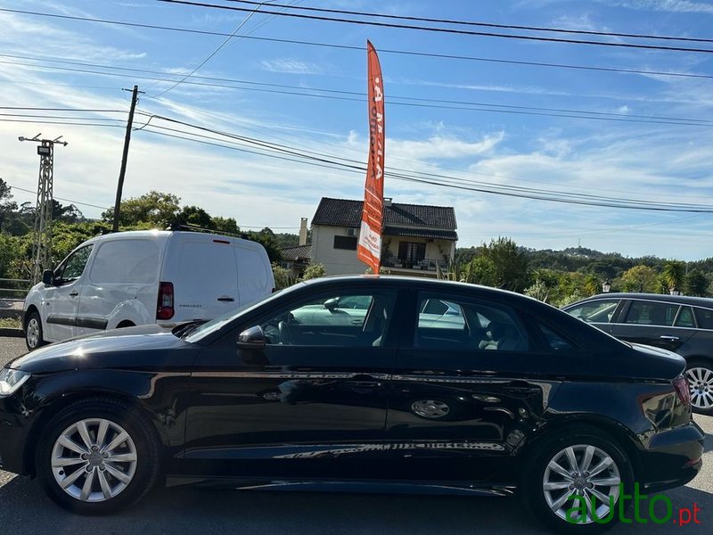 2014' Audi A3 Limousine photo #4