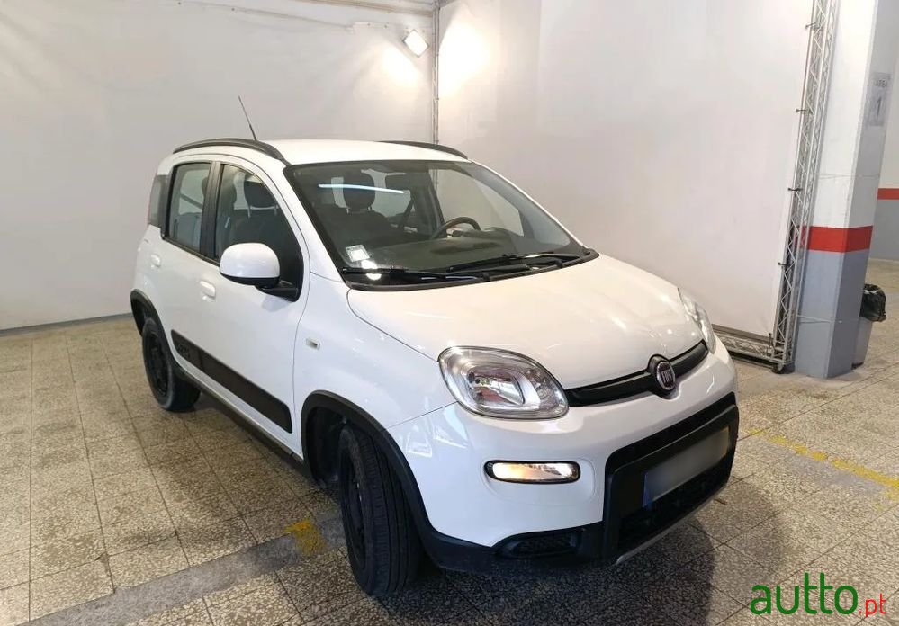 2019' Fiat Panda photo #4