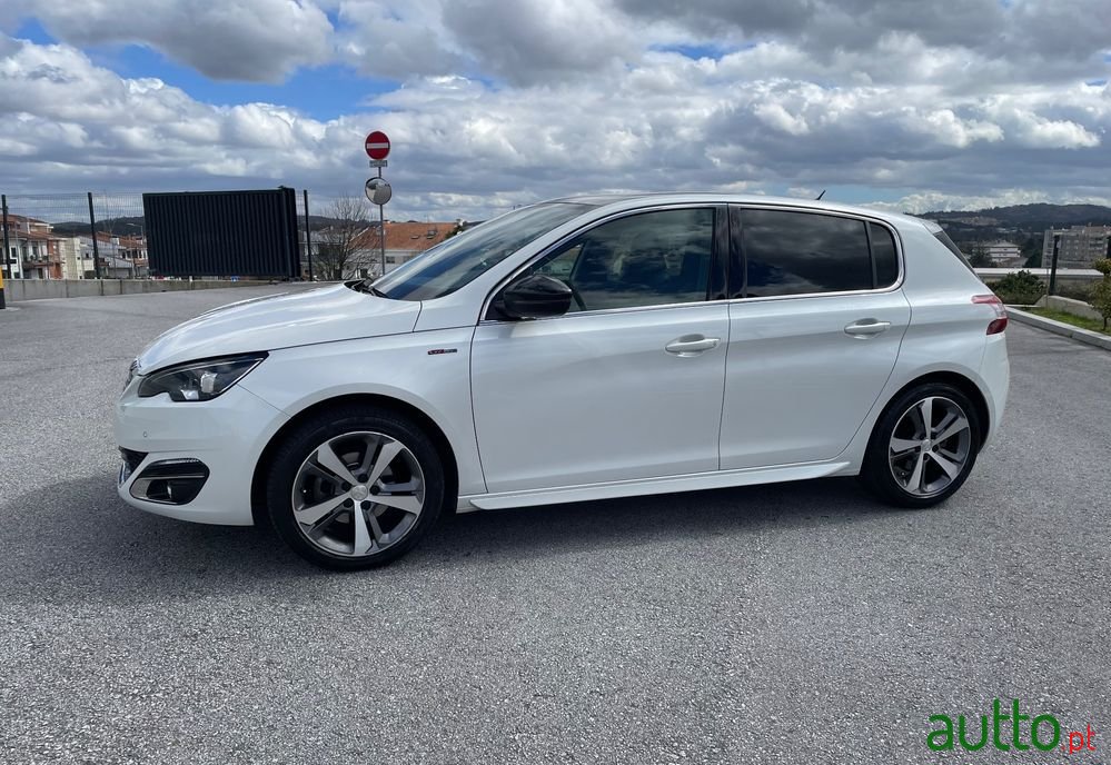 2017' Peugeot 308 photo #3