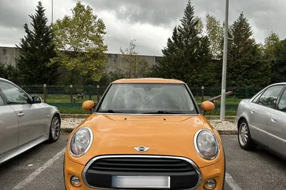 2017' MINI 3 Portas