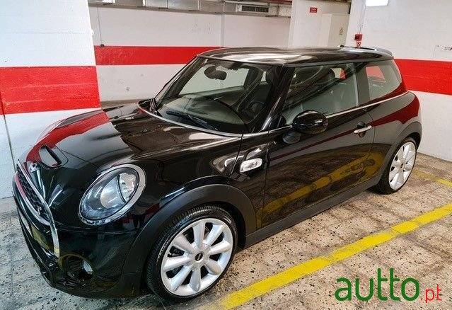 2016' MINI Cooper photo #1
